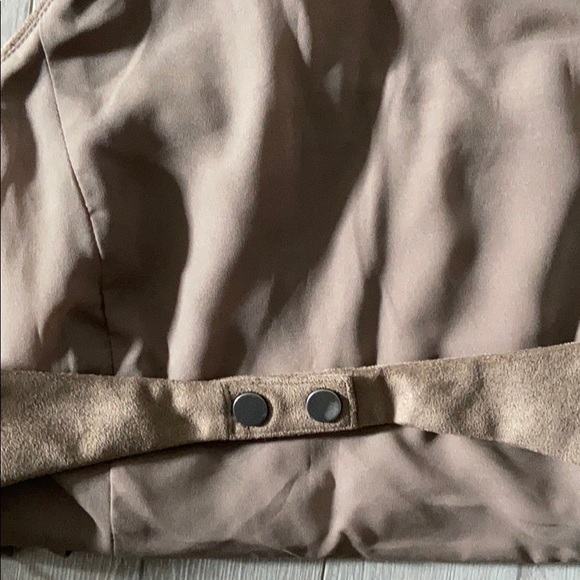 BCBG Crop fringe top - Picture 6 of 6